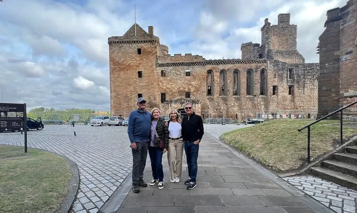 On the Trail of Mary Queen of Scots Private Tour in a Minivan from Edinburgh