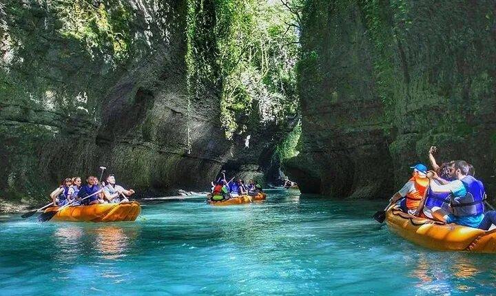 Group Tour: Martvili canyon,Prometheus cave,Kutaisi