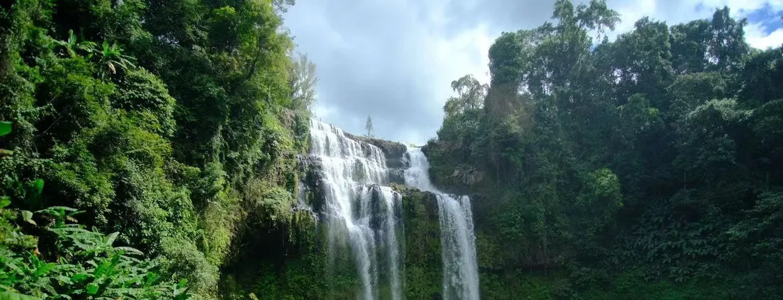 Tad Fane waterfall and Bolaven Plateau coffee full-day from Pakse