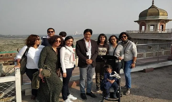 Taj Mahal Same Day Tour by Fastest Train
