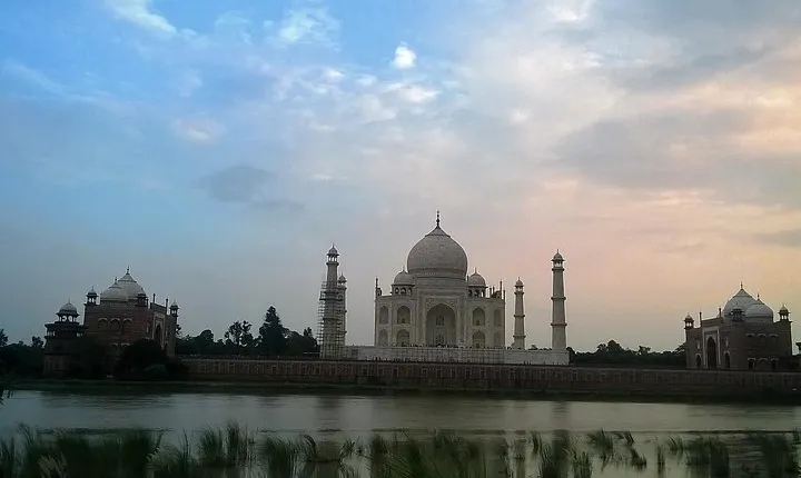 Delhi Agra jaipur 6 Days Tour 