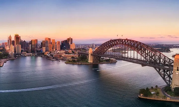 Sydney Scavenger Hunt and Highlights Self-Guided Tour