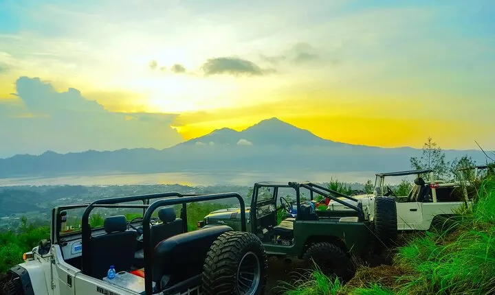 Mount Batur Sunrise Jeep 4WD Tours with optional