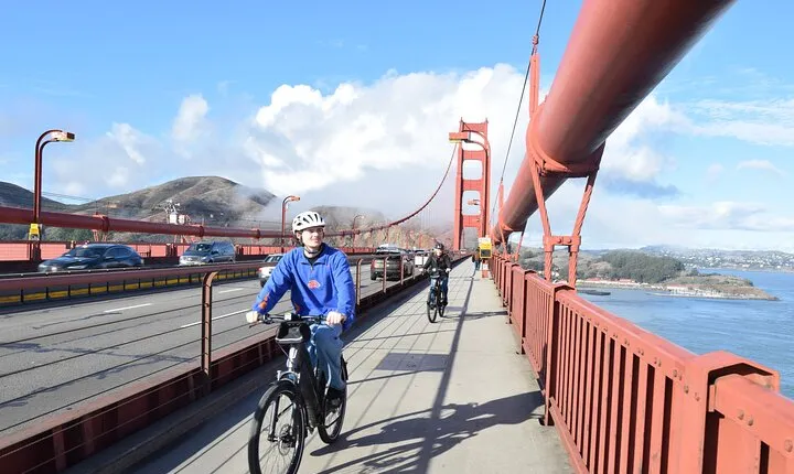 Golden Gate Bridge To Sausalito E-Bike Tour