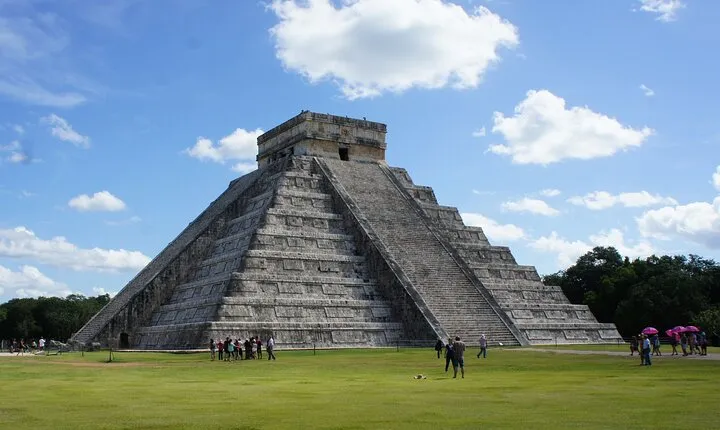Chichen Itza, Coba, cenote Ik Kil & Tulum Semi-Private Tour