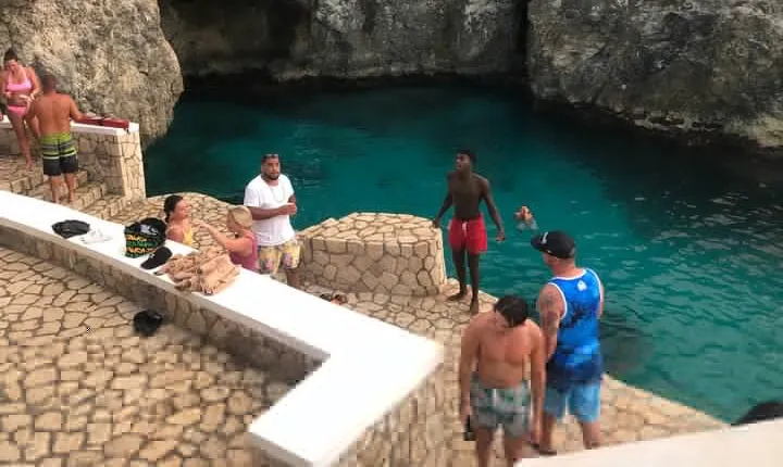 Private Negril Beach,Rick’s Cafe tour shopping from Montego Bay