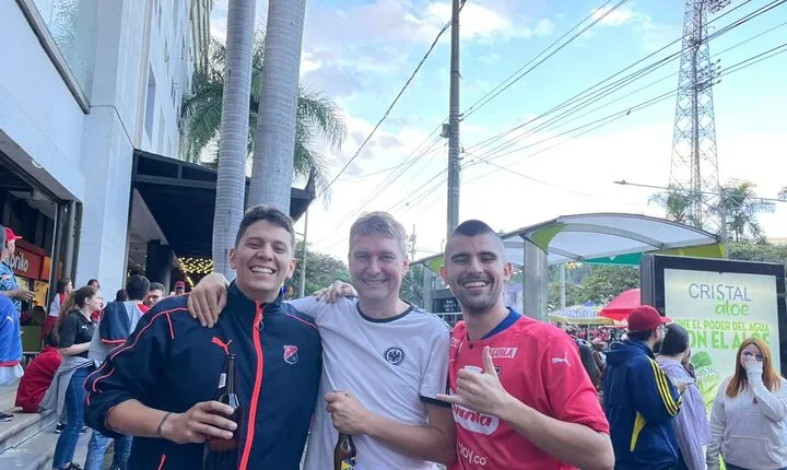 3-Hour Private Soccer Cultural Activity in Medellín