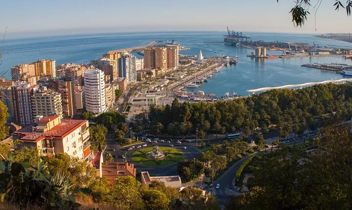 Malaga Highlights: Private & Customizable Tour