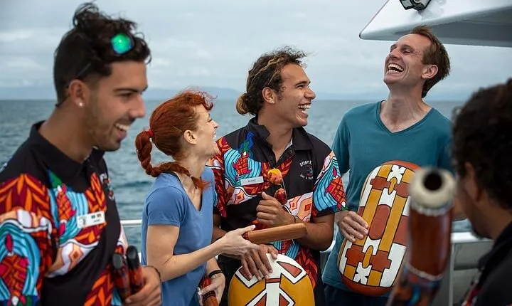 Great Barrier Reef with Cultural Guides-Dreamtime Dive & Snorkel