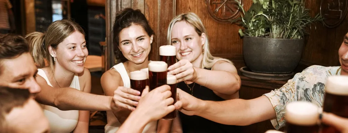 Düsseldorf brewery tour including 3 "Alt" beer