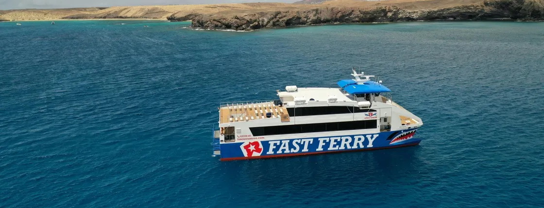 Return ferry ticket from Fuerteventura to Lanzarote