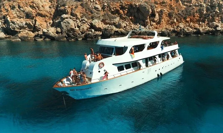 DREAM of TURTLES - Luxury Yacht Cruise - BBQ meal - 1 free drink