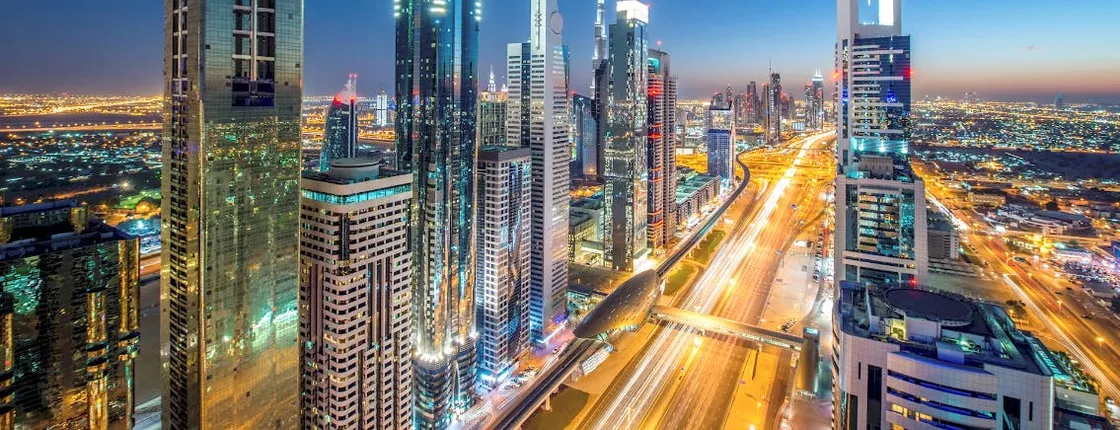 Polish tour of Dubai by night from Ras Al Khaimah with dinner cruise in Marina