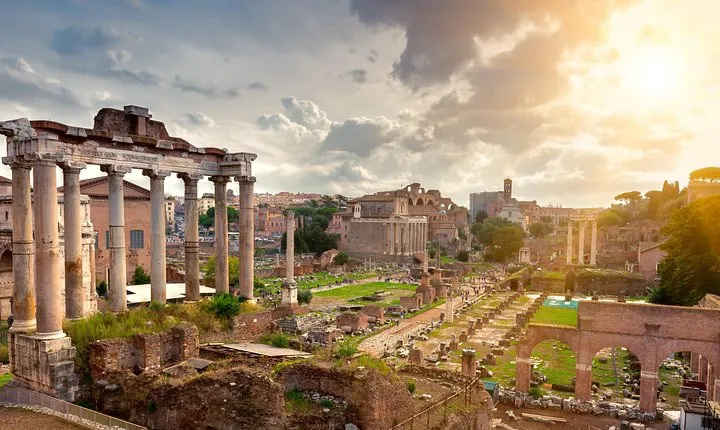 Roman Forum and Palatine Hill 1.5 hr Guided Tour