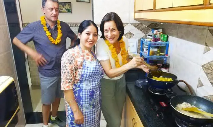 Cooking Demo + Lunch/Dinner and interaction with an Indian family @ Chez Anjali