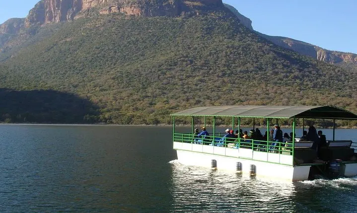 Cruise on Blyde Dam & Moholoholo Rehab Centre Day Tour from Hazyview