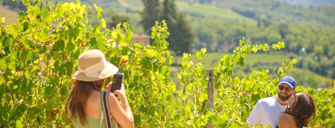 Florence to Chianti wine region with 2 wine tastings and vineyards escape