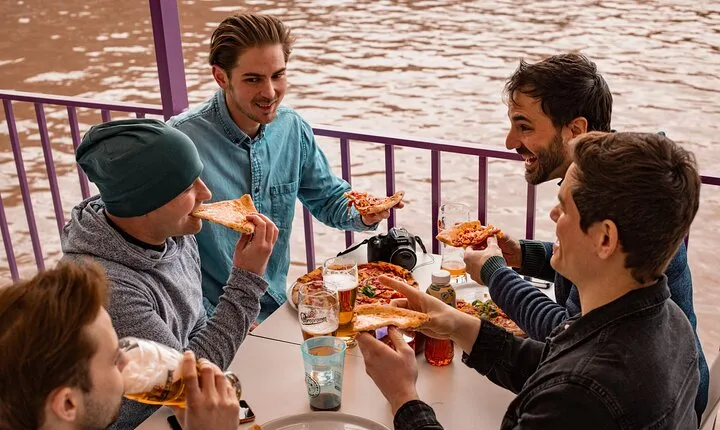 Budapest Pizza Cruise