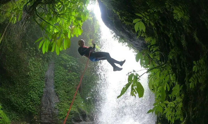 The Natural Canyoning in Alam Canyon