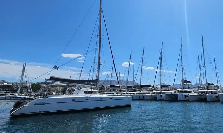 Mykonos Catamaran Private Delos Rhenia cruise