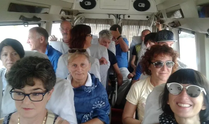 Private Transfer: Agra City to Jaipur City With Abandoned City