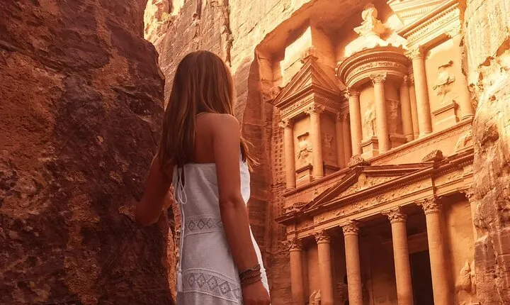 Private Full Day Tour from Amman to Petra City