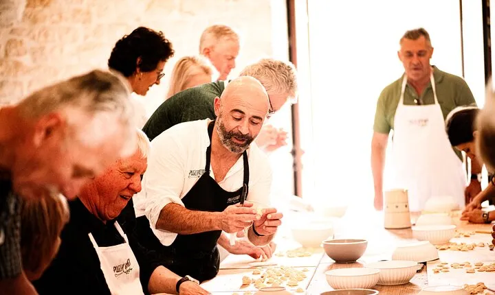 Authentic Pasta and Bread Cooking Experience in Apulia Masseria