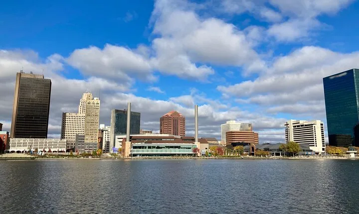 A Self-Guided Audio Tour of the Port of Toledo