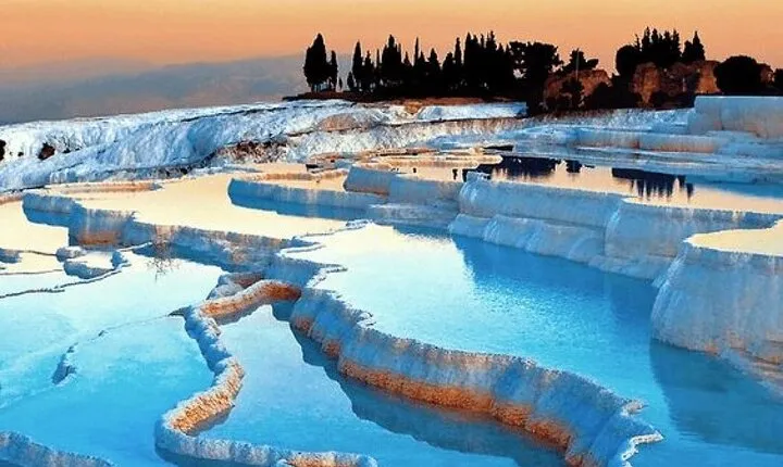 Full-day Pamukkale and Hierapolis Tour from Selcuk or Kusadasi