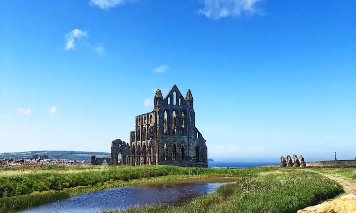 Whitby Tour App, Hidden Gems Game and Big Britain Quiz (1 Day Pass) UK