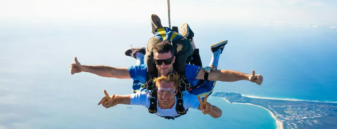 15,000 Ft Byron Bay Skydive During Weekend with Transfer from Brisbane