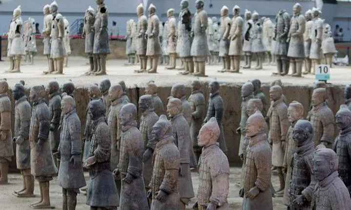 Xian Small Group Tour: Terracotta Warriors and Hanyangling Mausoleum