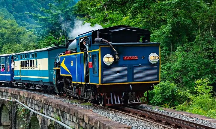 Ooty Toy Train Ride – Explore the UNESCO World Heritage Railway