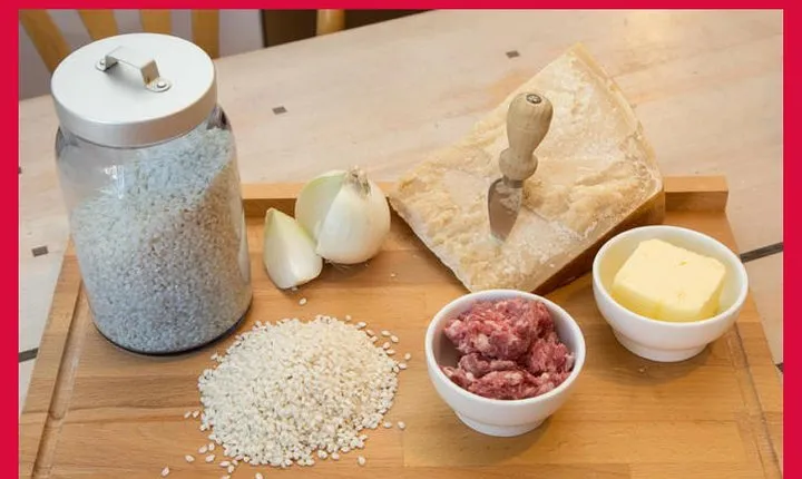 Cesarine: Market Tour & Cooking Class at Local's Home in Milan