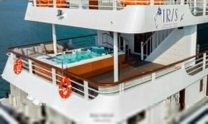 IRIS CRUISE - 5 Star Day Cruise - Halong Bay 1 Day - JACUZZI POOL