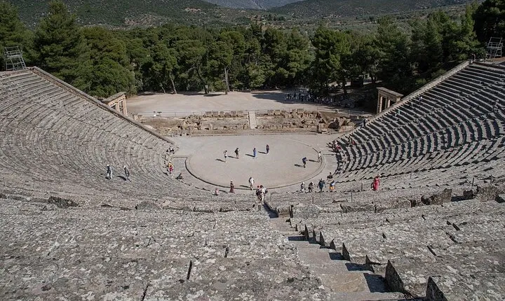 6 Day Private Tour around Greece