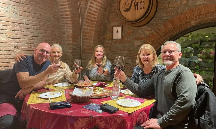 Florence Exclusive VIP Wine Tasting Tour with a Special VIP Gift 