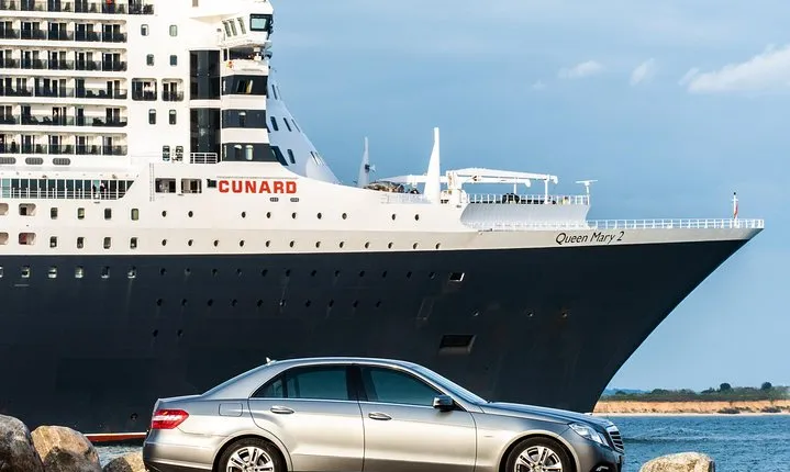 Southampton to Heathrow via Attraction of your choice