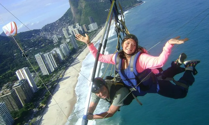 Hang Gliding Tour from Rio de Janeiro