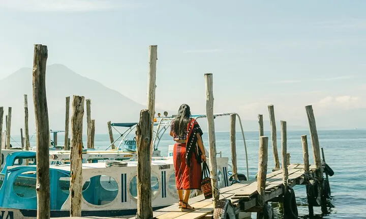 Visit the Mayan Towns Around Lake Atitlan on a 2-days Tour from Guatemala City