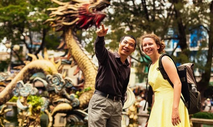Ho Chi Minh: PRIVATE Off the Beaten Track Tour with a Local 