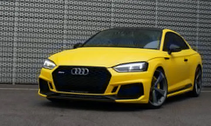 Private Transfer One-Way London City to Heathrow Airport