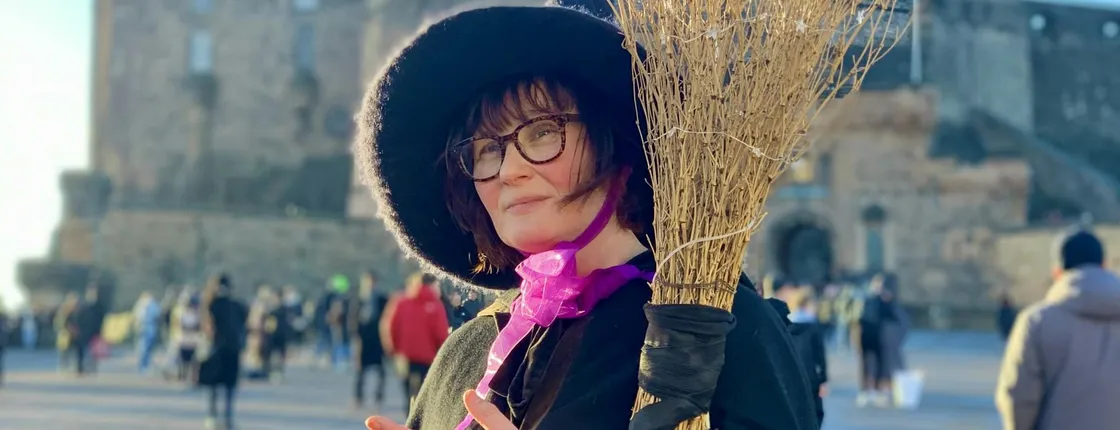 Edinburgh witches and haunted history old town walking tour