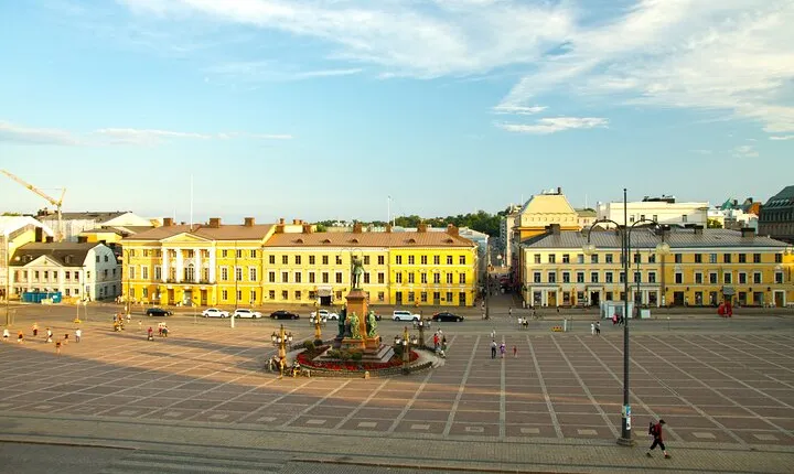 Helsinki Scavenger Hunt and Highlights Self-Guided Tour