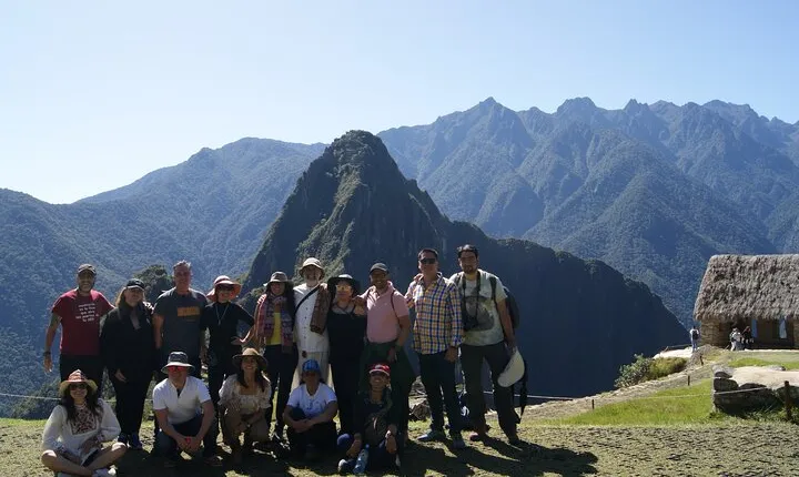 5 Day Tour Machu Picchu, Sacred Valley and Mountain of Colors