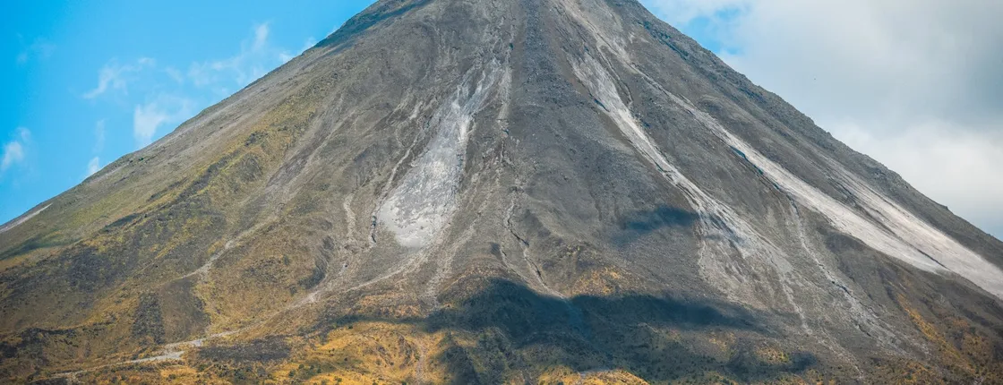 Arenal Volcano and hot springs guided with meals from Guanacaste