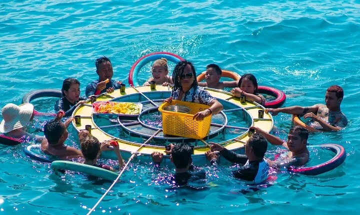 Nha Trang Happy Boat Trip Included Floating Bar And Lunch