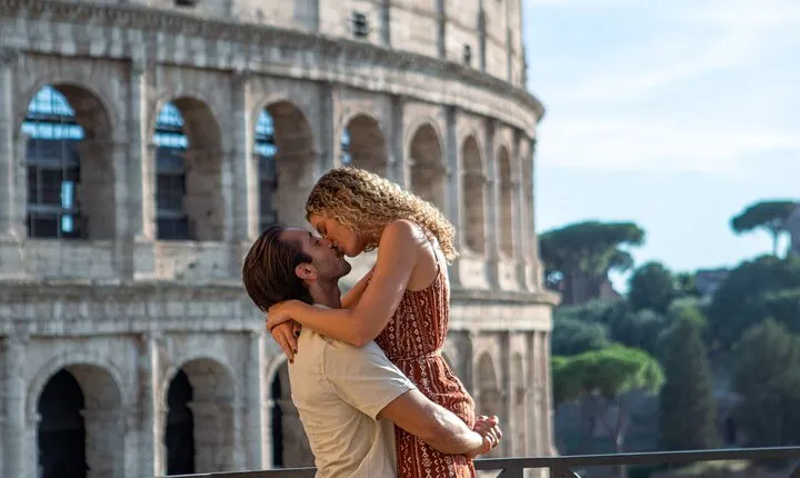 Professional Shared Photoshoot in the Eternal City