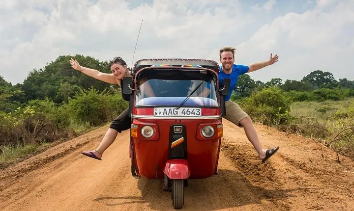 Colombo City Tour By Tuk Tuk