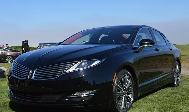 Private Transfer Orlando MCO Airport to Theme Park Hotels by Car